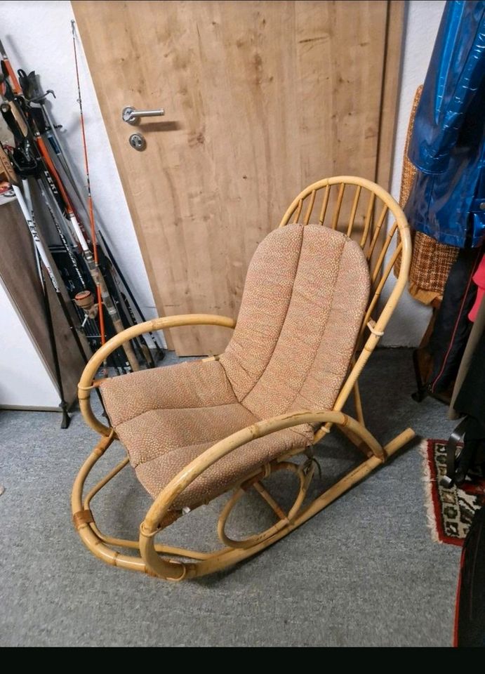 Schaukelstuhl Rattan