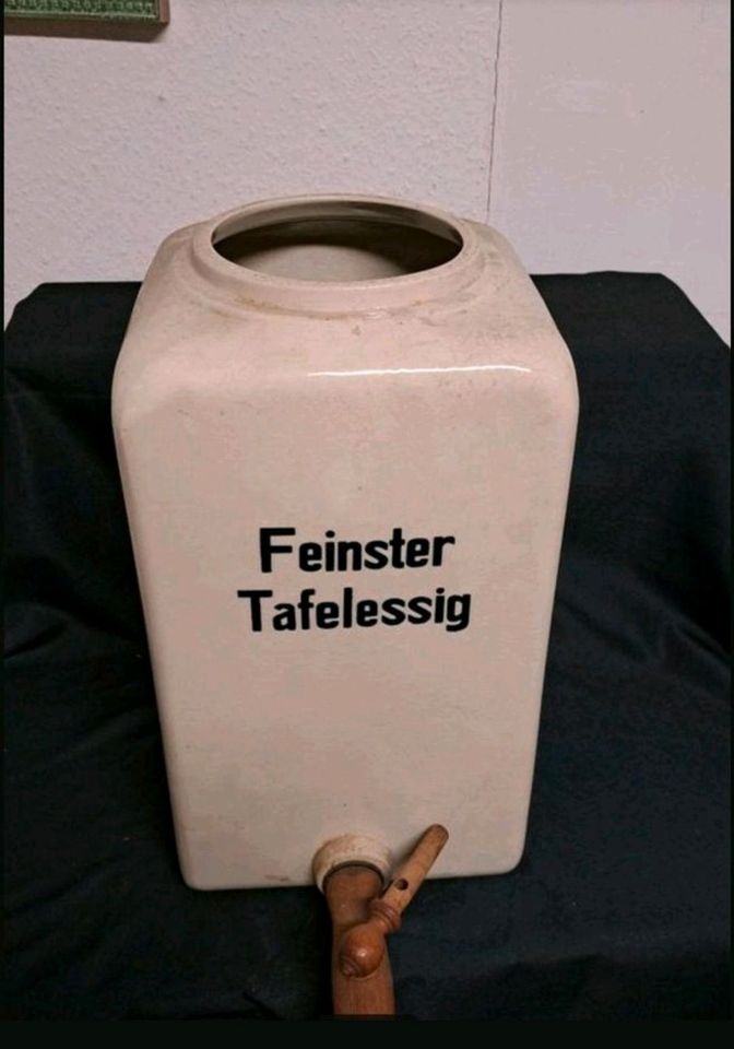 Tafelessig , Topf ,Deko