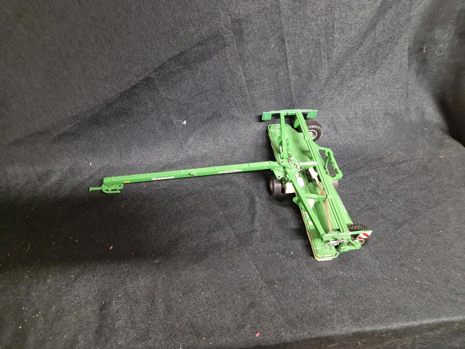 Siku Mähwerk, 1:32