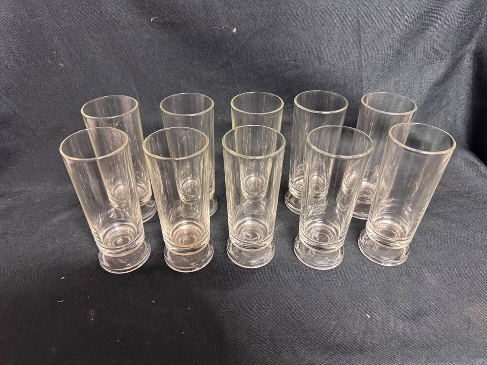 10x Biergläser schlicht