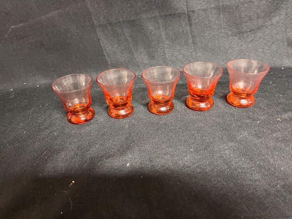 5x Schnapsgläser Rot Retro