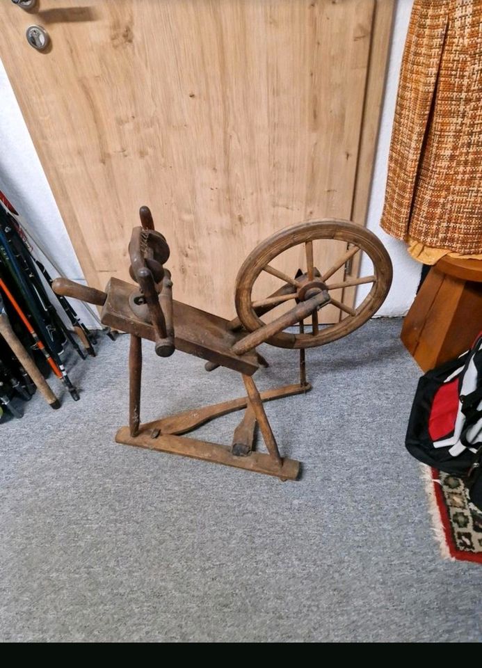 Spinnrad , Retro Antik