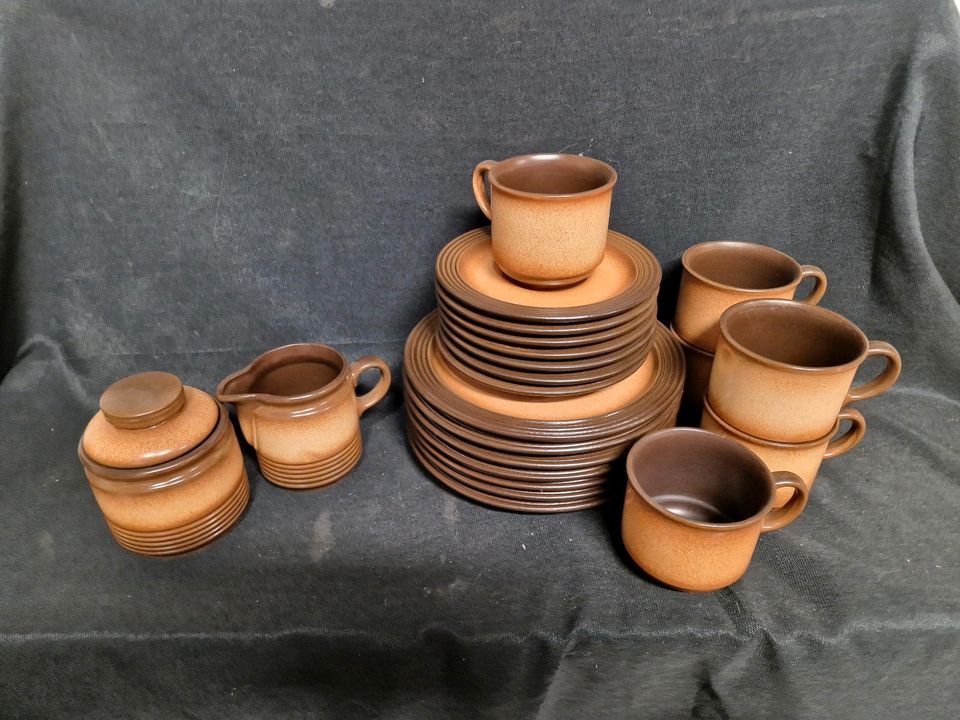 Keramik, Kaffeetassen, braun